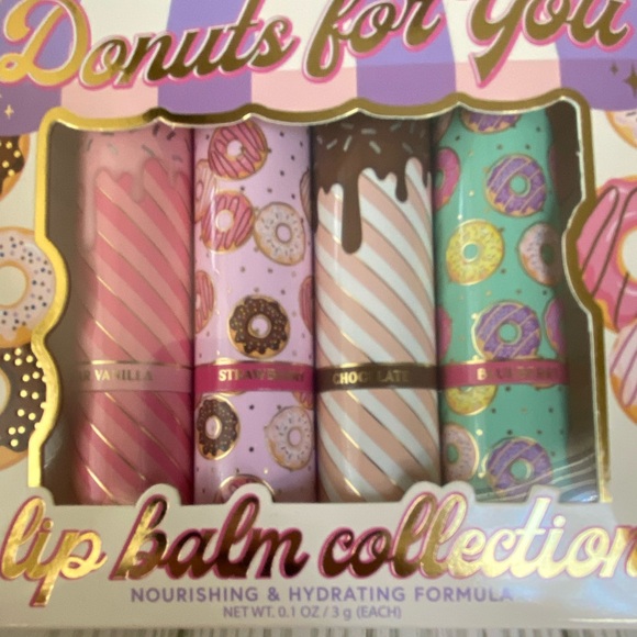 Donuts For You Lip Balm Collection - Vanilla, Strawberry, Chocolate, Blueberry - Picture 3 of 5